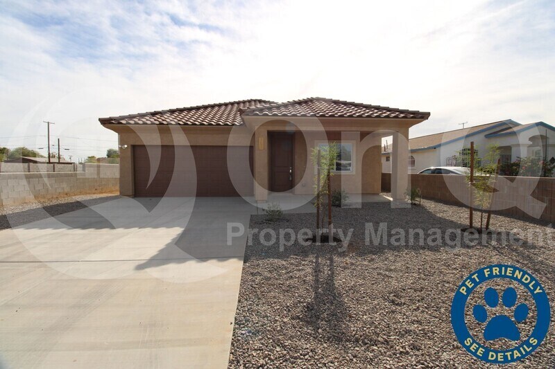 Foto principal - 361 W Hess Ave