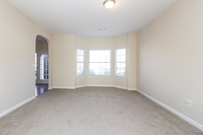 Foto del edificio - 4940 Hopewell Manor Dr