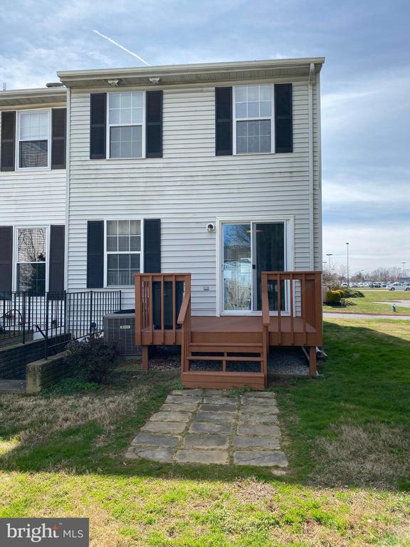Building Photo - 532 Park Manor Cir