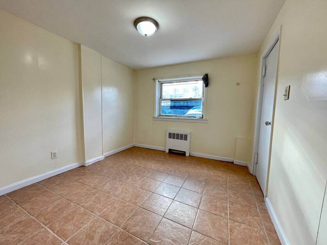 1344 Ave, The Bronx, NY 10461 Townhome Rentals in The Bronx NY