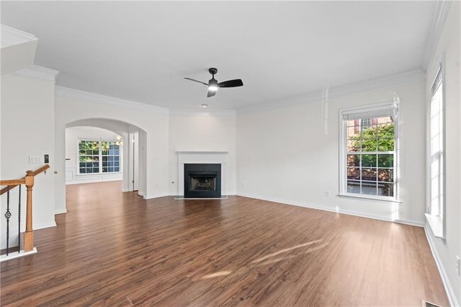 Building Photo - 6088 Kearny Ln