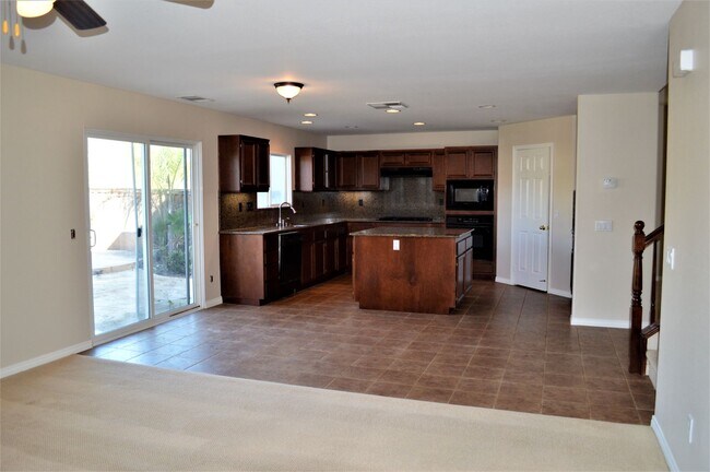 Foto del edificio - 29186 Hydrangea St