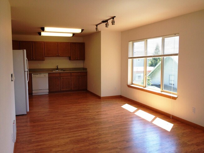 Building Photo - 1521 NW 54th St