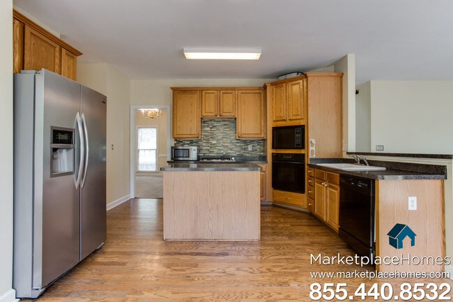 Building Photo - 3531 Cherry Ridge Dr