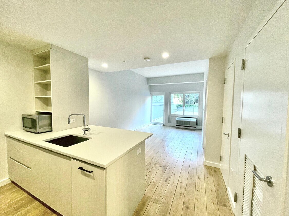 555 Waverly Ave Unit 1A, Brooklyn, NY 11238 Apartment for Rent in