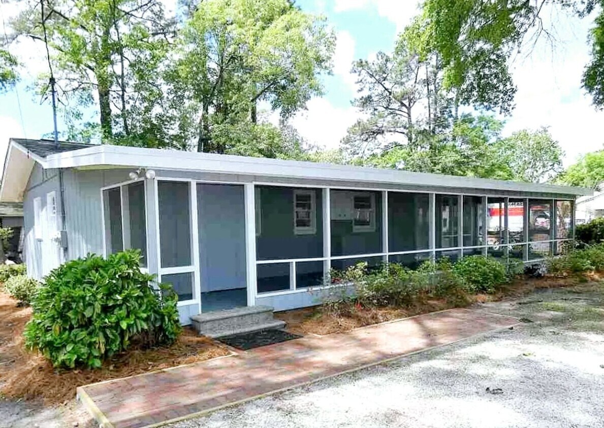 Primary Photo - East of 17 Surfside Beach