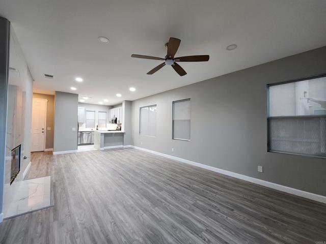 Building Photo - 1553 Cricket Dr