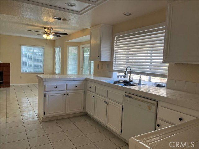 Building Photo - 2202 Prescott Cir