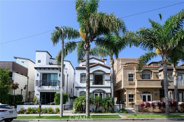 Primary Photo - 305 2nd St