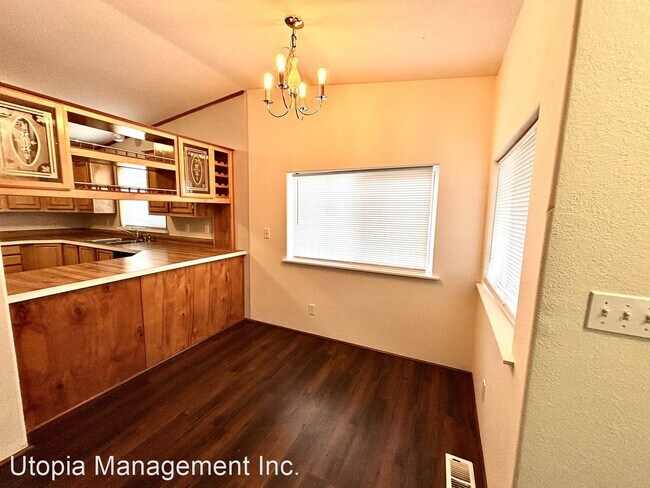 Foto del edificio - 2 br, 2 bath House - 4120 NW 25th St