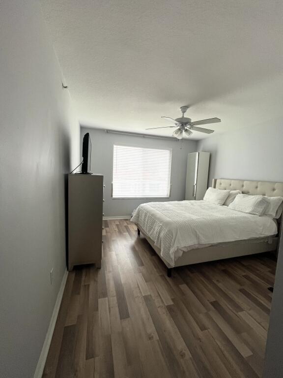 Foto del edificio - 713 Villa Cir