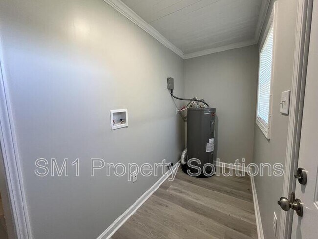 Foto del edificio - 871 W 11th St