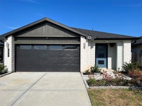 Building Photo - 12711 Sydenham Hl Ln