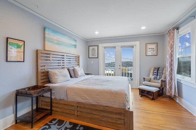 Building Photo - 1514 Bigelow Ave N