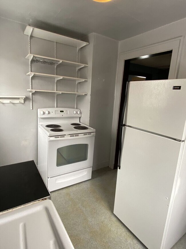 Building Photo - 506 S 15th Street