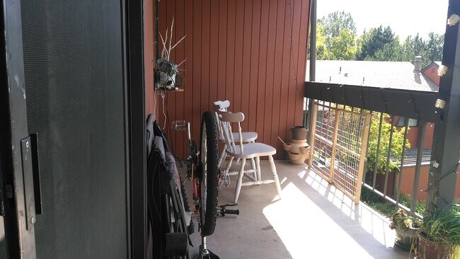 Building Photo - Great Condo in West Fort Collins