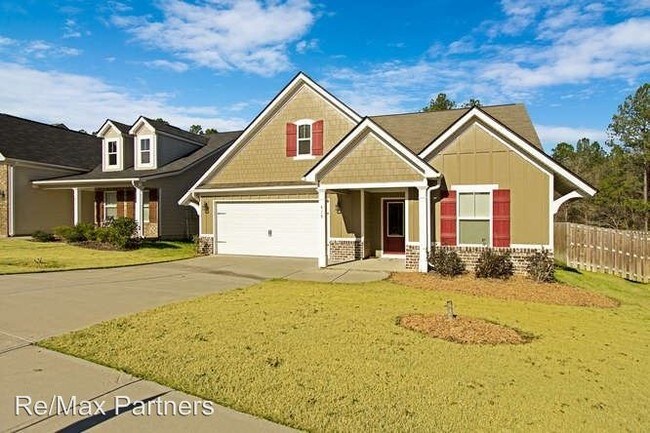 Building Photo - 4 br, 3 bath House - 415 Yellow Pine Trail