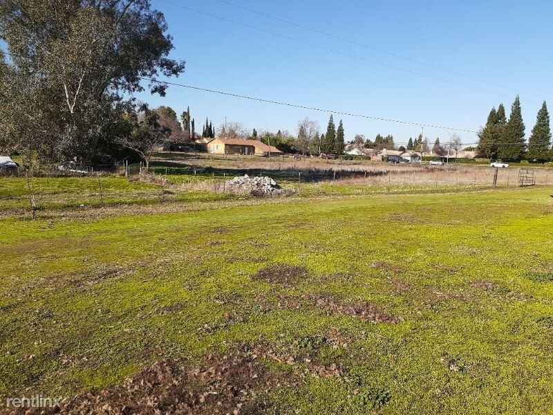Foto del edificio - 1 br, 1 bath House - 2695 Baseline Rd
