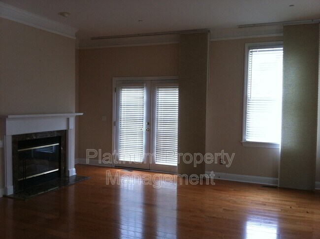 Foto del edificio - 201 Creekway Crossing