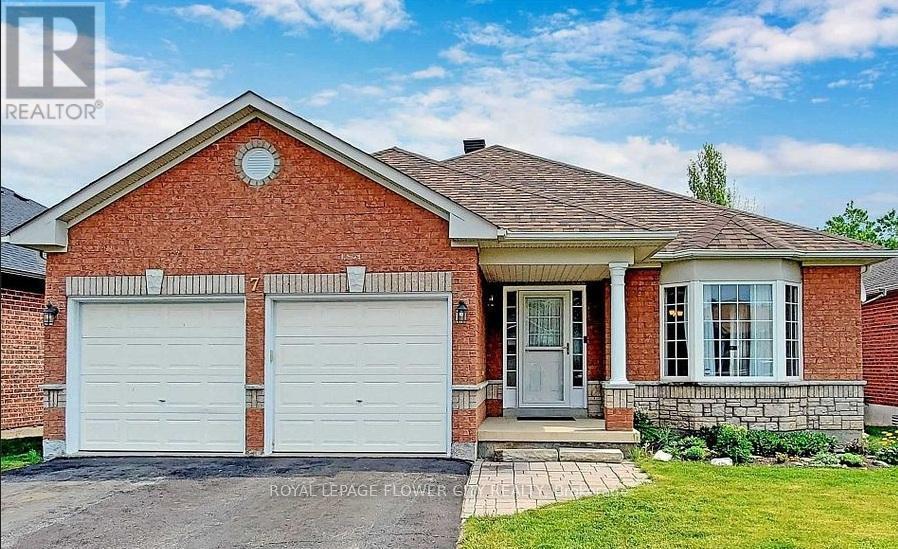 Photo principale - 7 Duval Dr