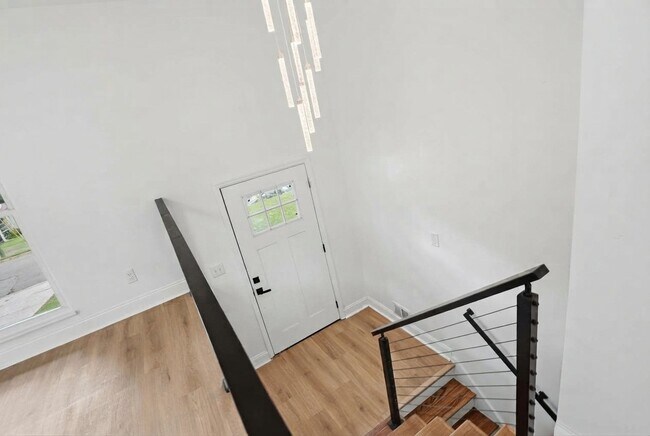 Building Photo - 439 N Edgemont Cir NW