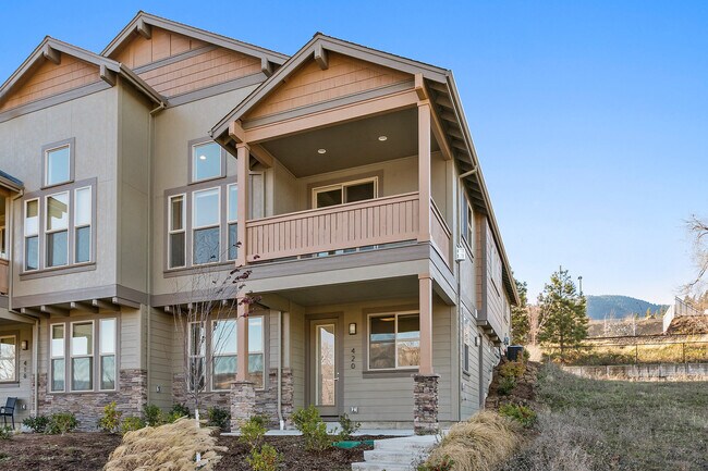 Building Photo - 420 Lindsay Ln