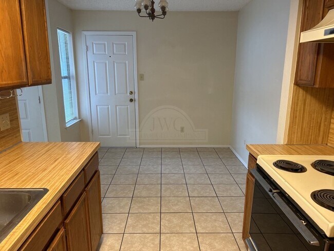 Foto del edificio - 4108 Water St