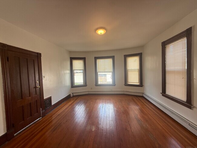 Foto del edificio - 175 Dwight St