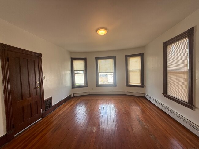 Building Photo - 175 Dwight St