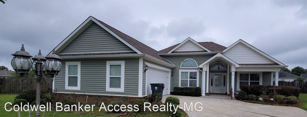 Primary Photo - 3 br, 2 bath House - 107 Mount Pilot