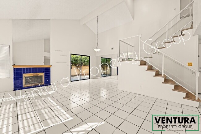 Foto del edificio - Charming 3-Bedroom Townhouse Oasis in Port Hueneme – Las Palomas