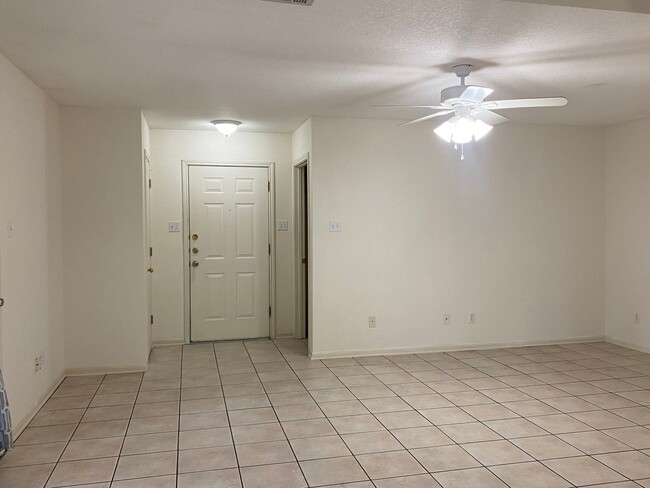 Building Photo - 2 BEDROOM, BELTON ISD