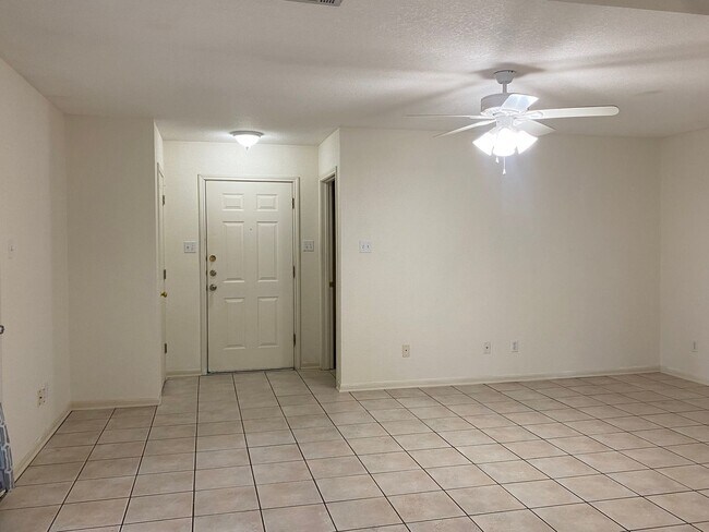 Foto del edificio - 2 BEDROOM, BELTON ISD