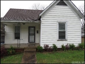 Building Photo - 2022 Howard St