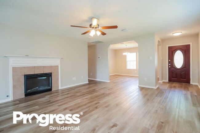 Building Photo - 3121 Centennial Village Dr