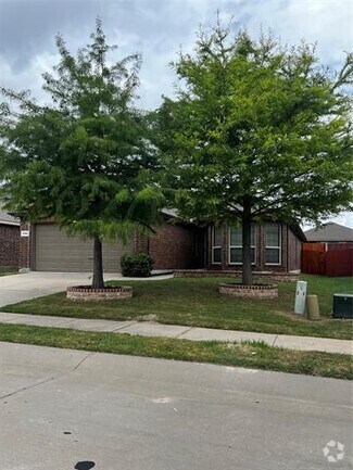 Building Photo - 2100 Spruce St