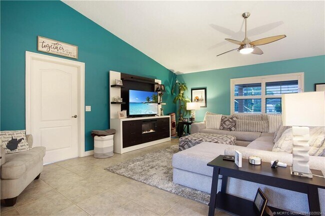 Foto del edificio - 1738 SW Janette Ave