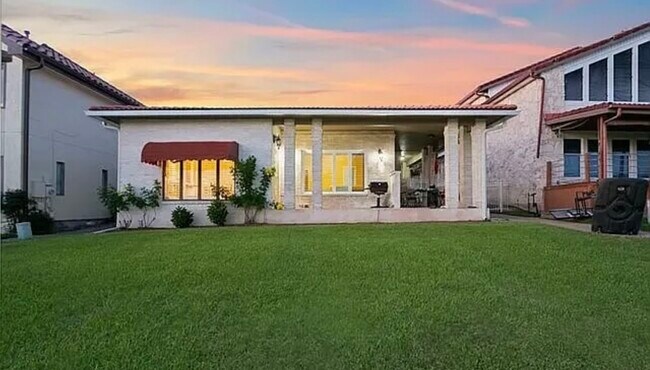 Foto del edificio - 6831 Congressional Blvd