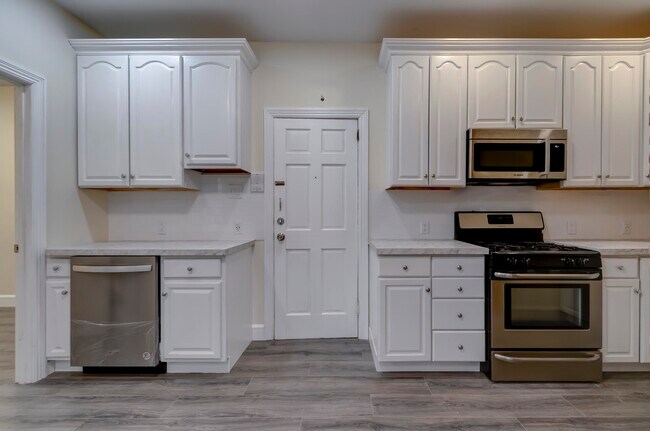 Foto del edificio - 224 Linden Ave