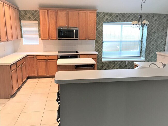 Building Photo - 5413 Pebble Ct