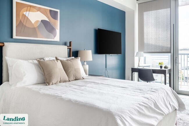 Building Photo - 151 S State St