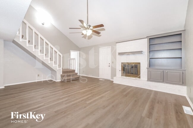 Building Photo - 1008 Sennybridge Dr
