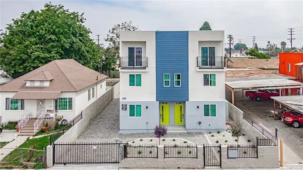 Foto principal - 1265 E Adams Blvd