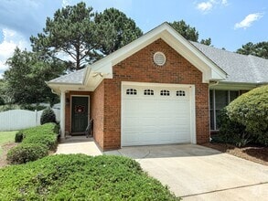 Building Photo - 1601 Over Cup Cir