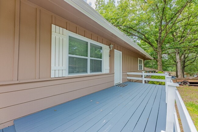 Foto del edificio - 19 Evesham Ln