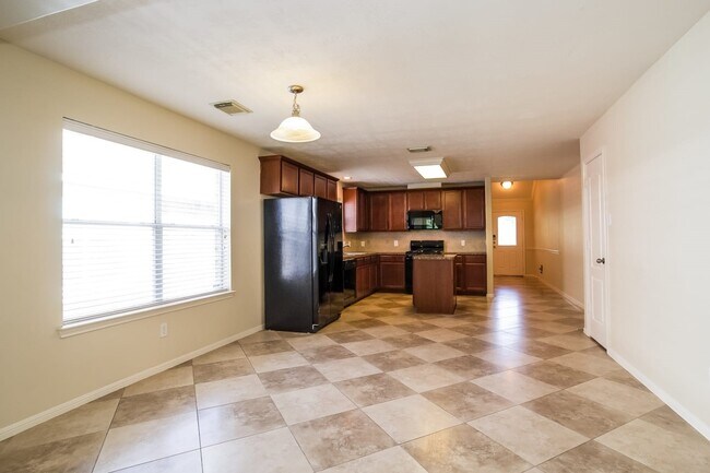 Foto del edificio - 30723 Ginger Trace Dr