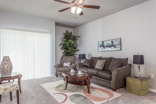 Building Photo - Carman Estates