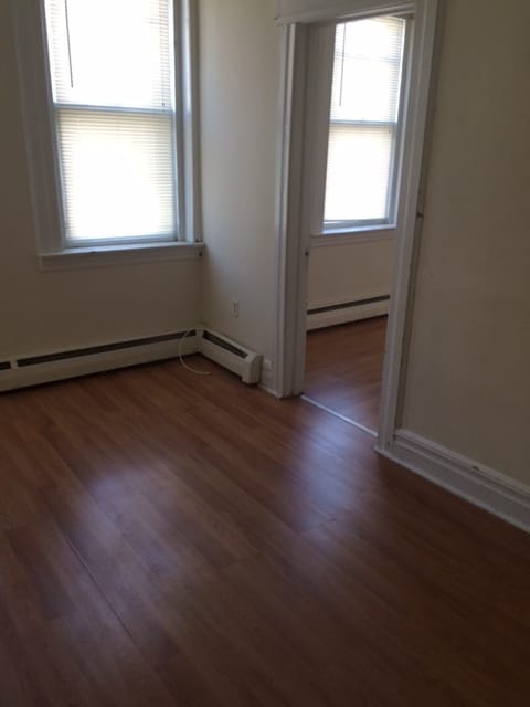Building Photo - 409 N 3rd St