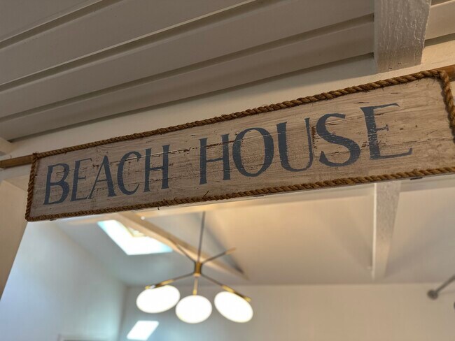 Foto del edificio - 641 Copeland Ct