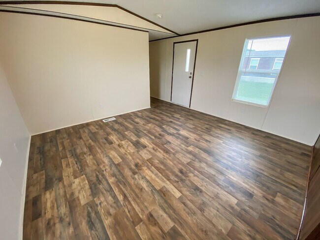Foto del edificio - 3-Bedroom Mobile Home Near Grand Lake High...
